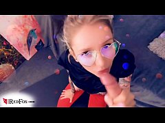 xxxคลิปหลุดเด็ดๆ สาวผมทองอยากลองผู้ชายทั้งอมทั้งเลีย ดูท่าเลียแล้วเสียวสะท้านควยเหลือเกิน